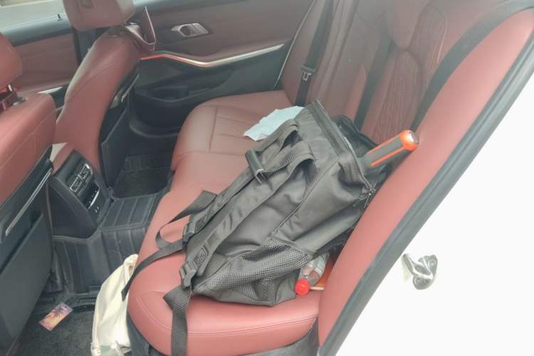 Used BMW 3 Series 2022 320Li M Sport Package Left Rear Seat