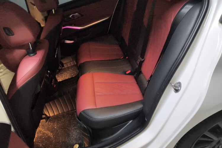 Used BMW 3 Series 2022 325Li M Sport Night Edition Package Left Rear Seat