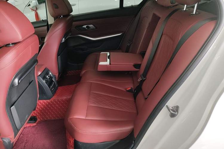 Used BMW 3 Series 2022 325Li M Sport Package Left Rear Seat