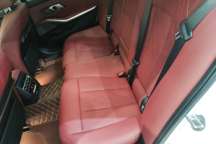 Used BMW 3 Series 2022 320Li M Sport Package Left Rear Seat