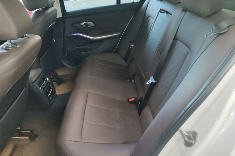Used BMW 3 Series 2022 325i M Sport Package Left Rear Seat
