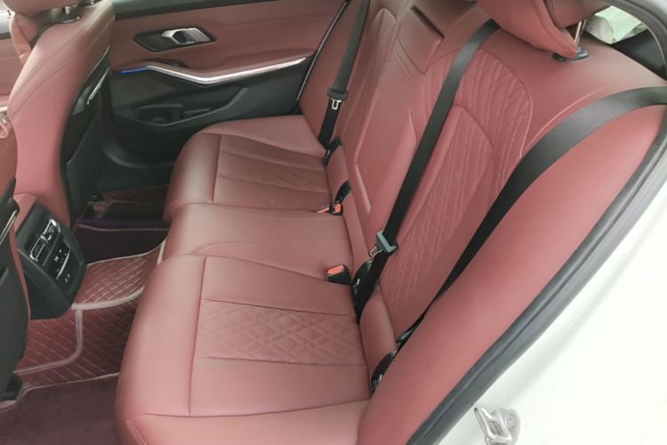 Used BMW 3 Series 2022 320Li M Sport Package Left Rear Seat