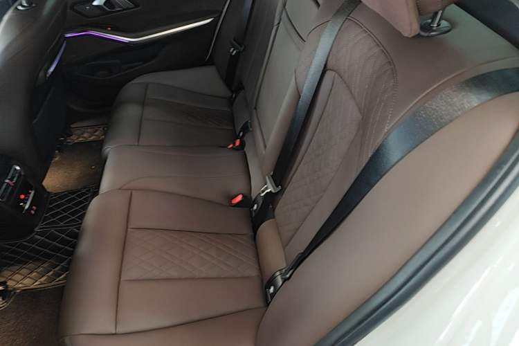 Used BMW 3 Series 2022 325Li M Sport Night Edition Package Left Rear Seat