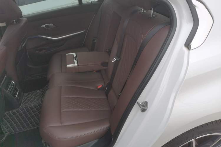 Used BMW 3 Series 2022 325Li M Sport Package Left Rear Seat