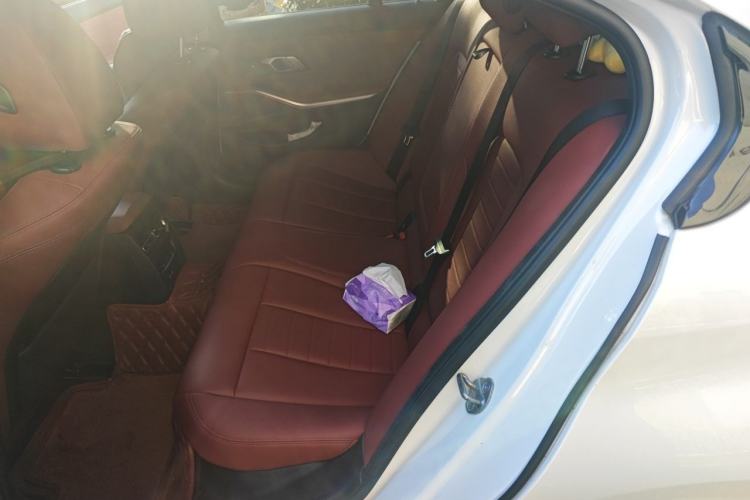 Used BMW 3 Series 2022 325i M Sport Night Edition Package Left Rear Seat