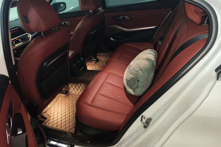 Used BMW 3 Series 2022 325Li M Sport Package Left Rear Seat