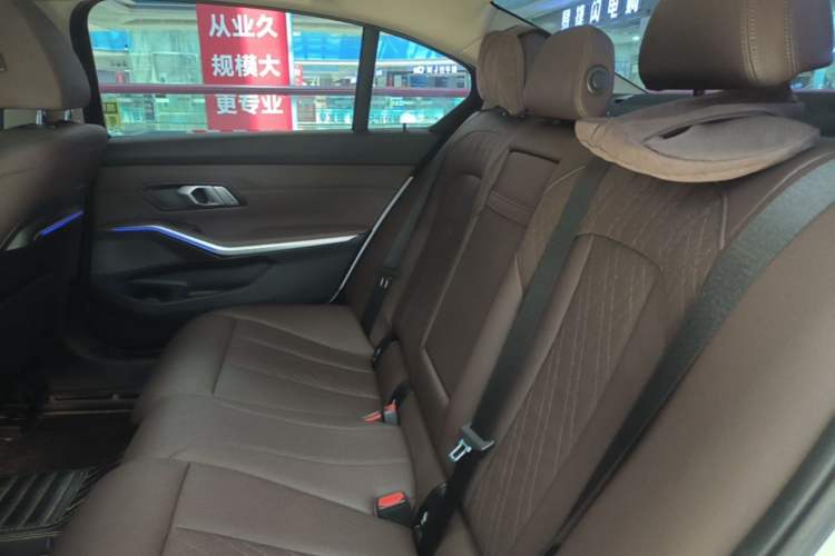 Used BMW 3 Series 2022 325Li M Sport Package Left Rear Seat