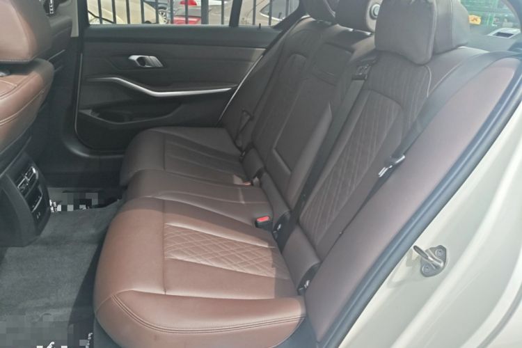 Used BMW 3 Series 2022 320Li M Sport Package Left Rear Seat