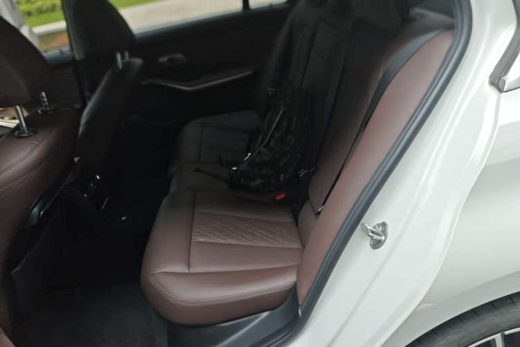 Used BMW 3 Series 2022 325Li M Sport Package Left Rear Seat