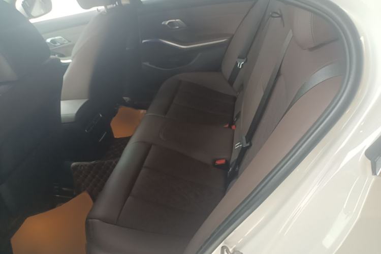 Used BMW 3 Series 2022 325i M Sport Package Left Rear Seat
