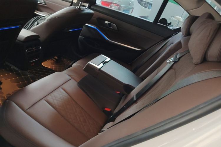 Used BMW 3 Series 2022 325Li M Sport Package Left Rear Seat