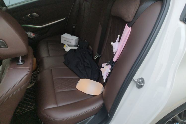 Used BMW 3 Series 2022 325Li M Sport Night Edition Package Left Rear Seat