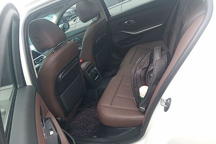 Used BMW 3 Series 2022 Restyled 320Li M Sport Package Left Rear Seat