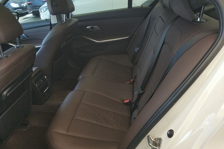 Used BMW 3 Series 2022 320Li M Sport Package Left Rear Seat