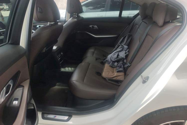 Used BMW 3 Series 2022 320Li M Sport Package Left Rear Seat