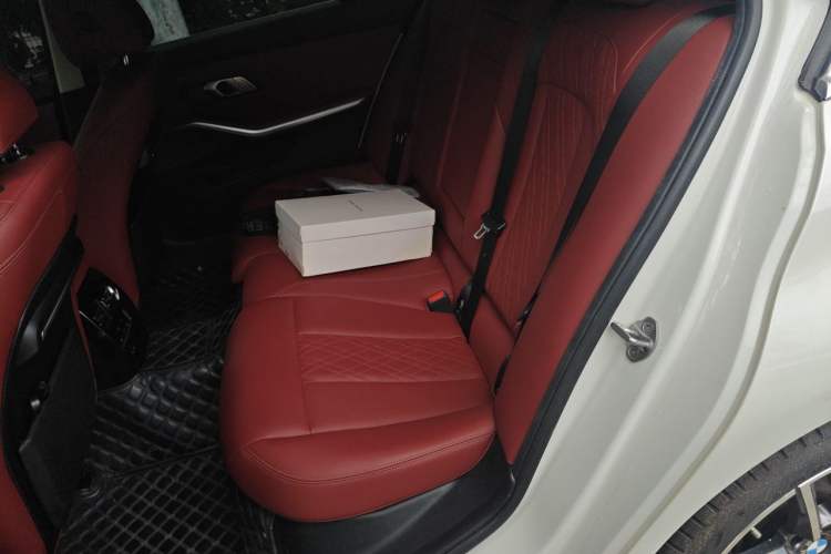 Used BMW 3 Series 2022 325Li M Sport Package Left Rear Seat