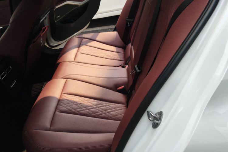 Used BMW 3 Series 2022 325Li M Sport Night Edition Package Left Rear Seat