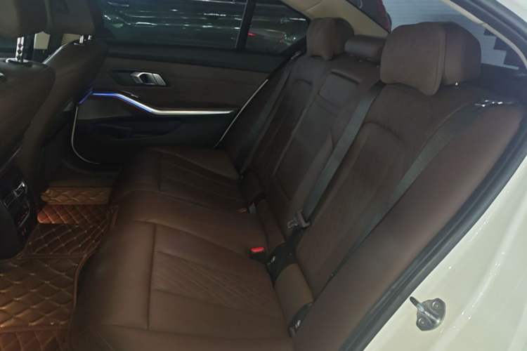 Used BMW 3 Series 2022 325Li M Sport Package Left Rear Seat