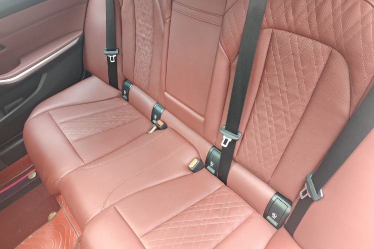 Used BMW 3 Series 2022 Restyled 320Li M Sport Package Left Rear Seat