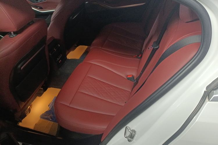 Used BMW 3 Series 2022 320Li M Sport Package Left Rear Seat