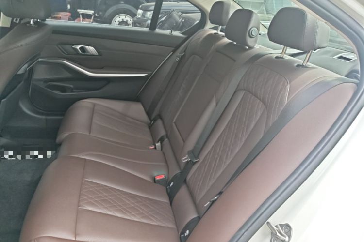 Used BMW 3 Series 2022 Restyled 320Li M Sport Package Left Rear Seat