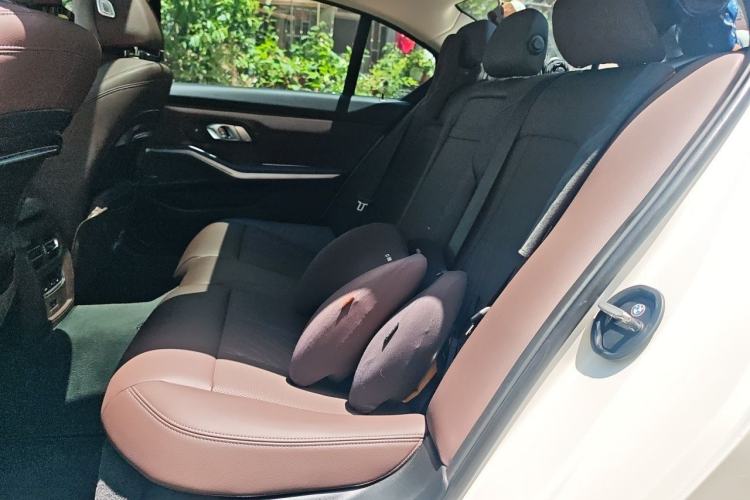 Used BMW 3 Series 2022 Revised 325i M Sport Night Edition Package Left Rear Seat