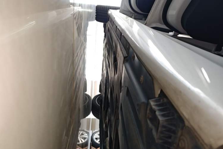 Used BMW 3 Series 2022 325Li M Sport Package Left Side Sill