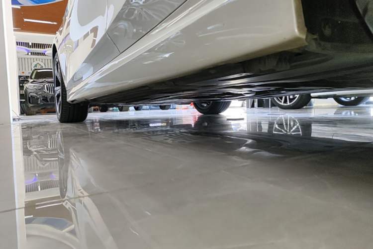 Used BMW 3 Series 2022 325i M Sport Package Left Side Sill