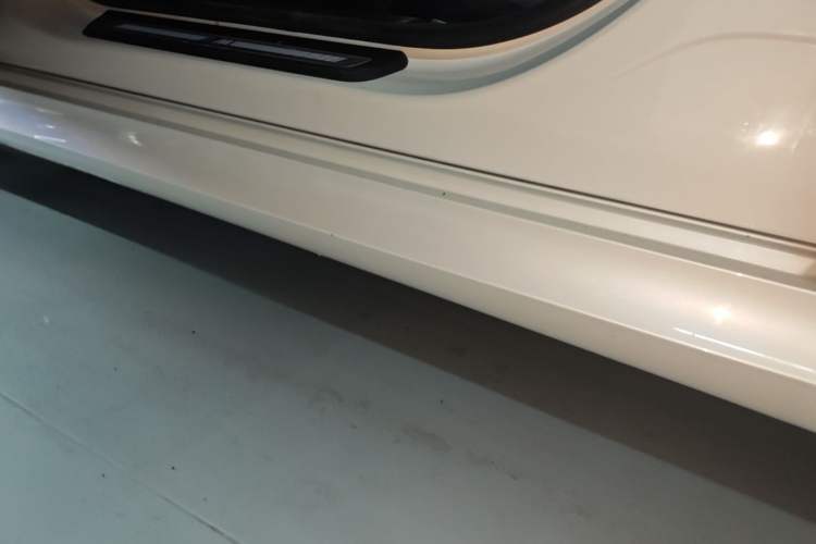 Used BMW 3 Series 2022 325i M Sport Package Left Side Sill