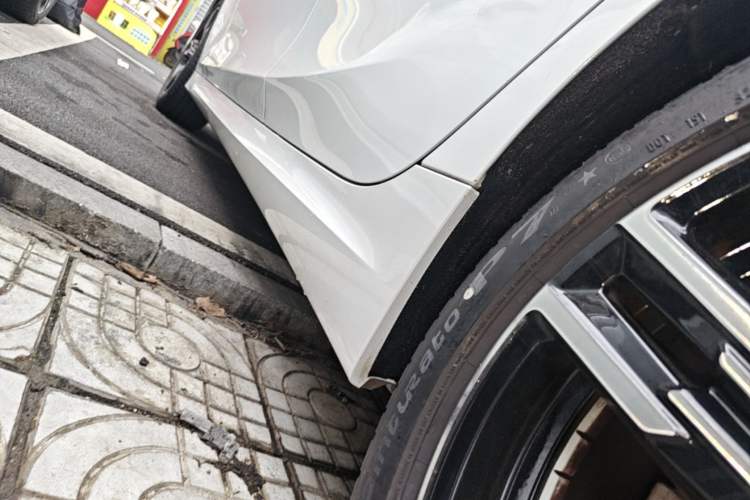 Used BMW 3 Series 2022 325i M Sport Package Left Side Sill