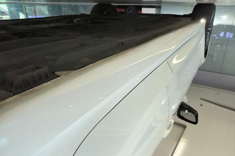 Used BMW 3 Series 2022 325Li M Sport Package Left Side Sill