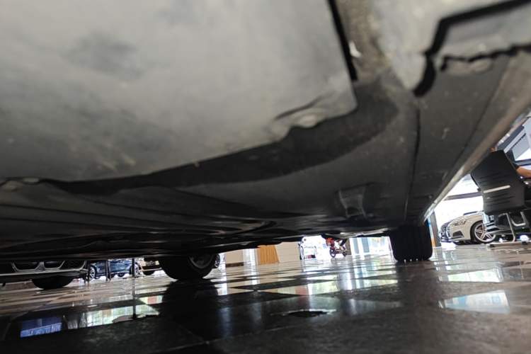 Used BMW 3 Series 2022 325Li M Sport Package Left Side Sill