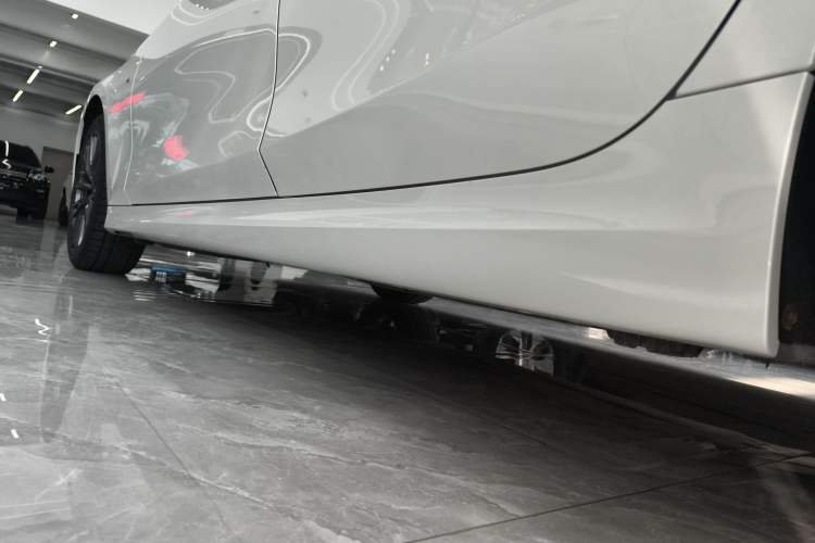 Used BMW 3 Series 2022 Restyled 325Li M Sport Night Edition Package Left Side Sill