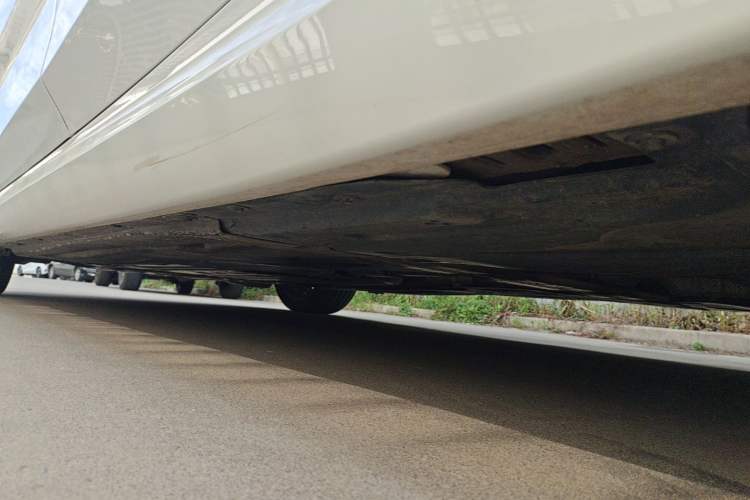 Used BMW 3 Series 2022 325Li M Sport Package Left Side Sill