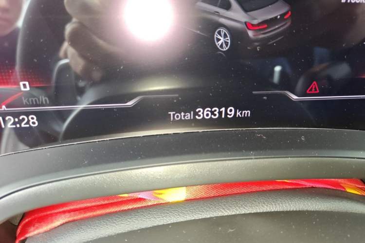 Used BMW 3 Series 2022 325Li M Sport Night Edition Package Odometer Close Up