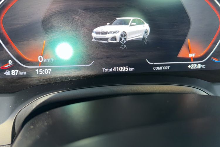 Used BMW 3 Series 2022 325Li M Sport Package Odometer Close Up