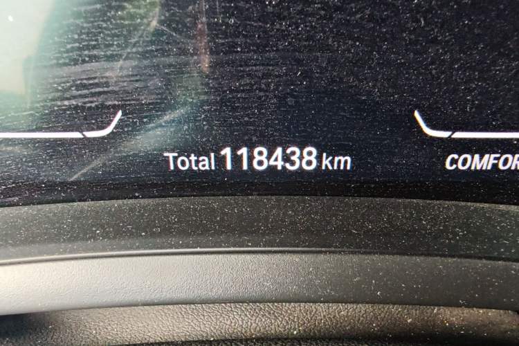 Used BMW 3 Series 2022 320Li M Sport Package Odometer Close Up