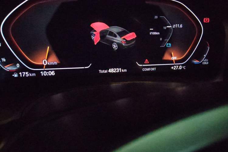 Used BMW 3 Series 2022 325Li M Sport Package Odometer Close Up