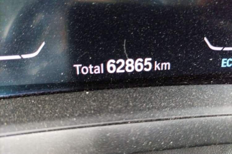 Used BMW 3 Series 2022 Updated 325Li M Sport Package Odometer Close Up