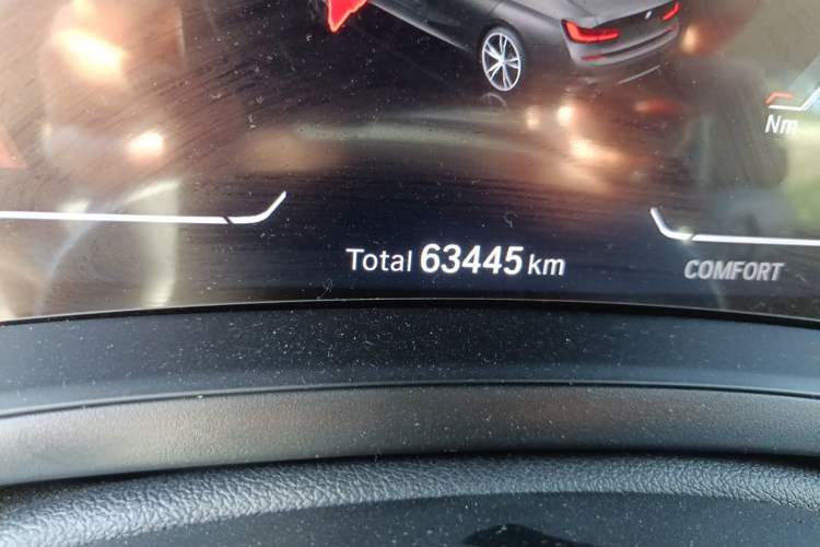 Used BMW 3 Series 2022 325Li M Sport Package Odometer Close Up