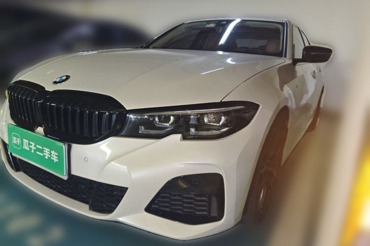 Used BMW 3 Series 2022 330i M Sport Night Edition Guazi used car, China used car export, Used car for sale, Used cars, Cheapest cars for sale