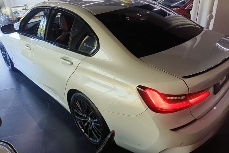 Used BMW 3 Series 2022 325i M Sport Night Edition Package Rear Left 45 Deg