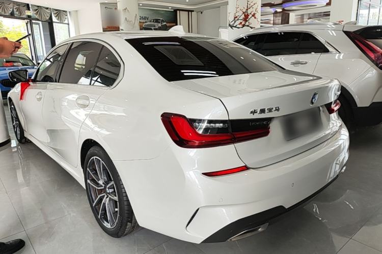 Used BMW 3 Series 2022 325Li M Sport Package Rear Left 45 Deg