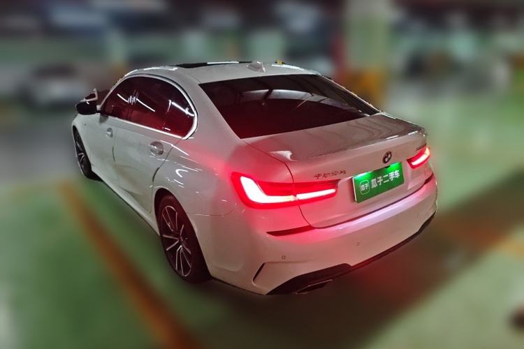 Used BMW 3 Series 2022 325Li M Sport Package Rear Left 45 Deg