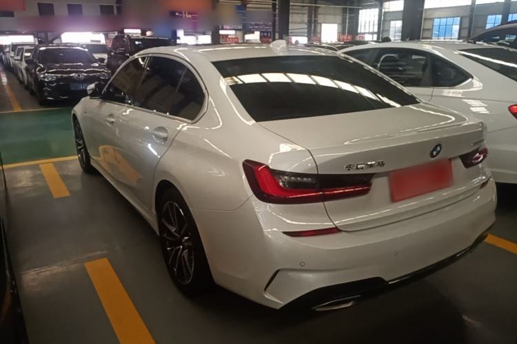 Used BMW 3 Series 2022 Restyled 320Li M Sport Package Rear Left 45 Deg