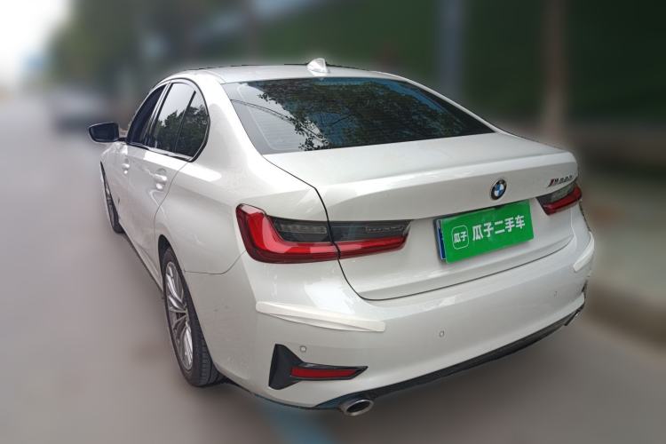 Used BMW 3 Series 2022 320i Sport Package Rear Left 45 Deg