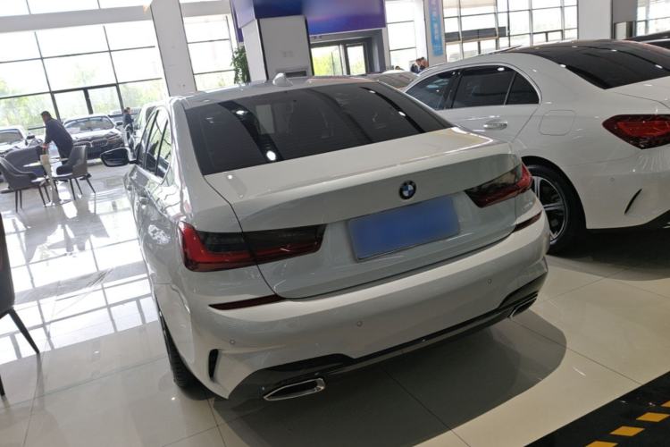 Used BMW 3 Series 2022 320Li M Sport Package Rear Left 45 Deg