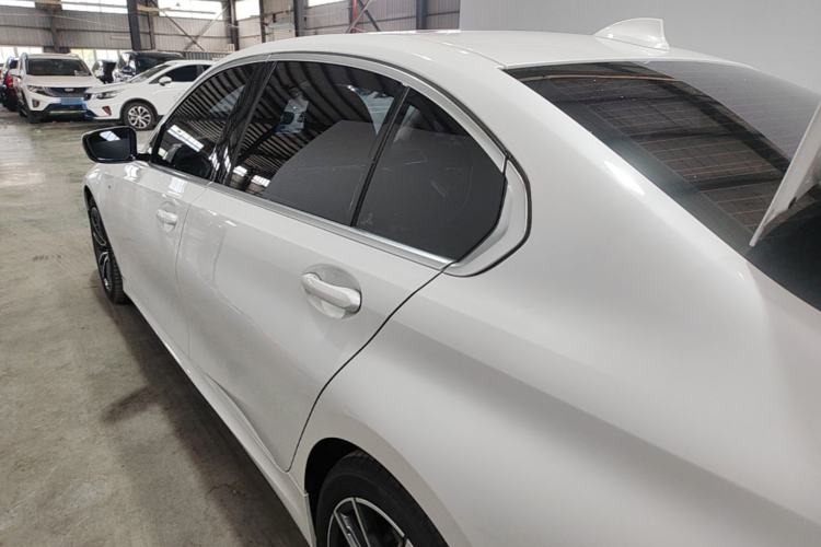 Used BMW 3 Series 2022 325Li M Sport Package Rear Left 45 Deg