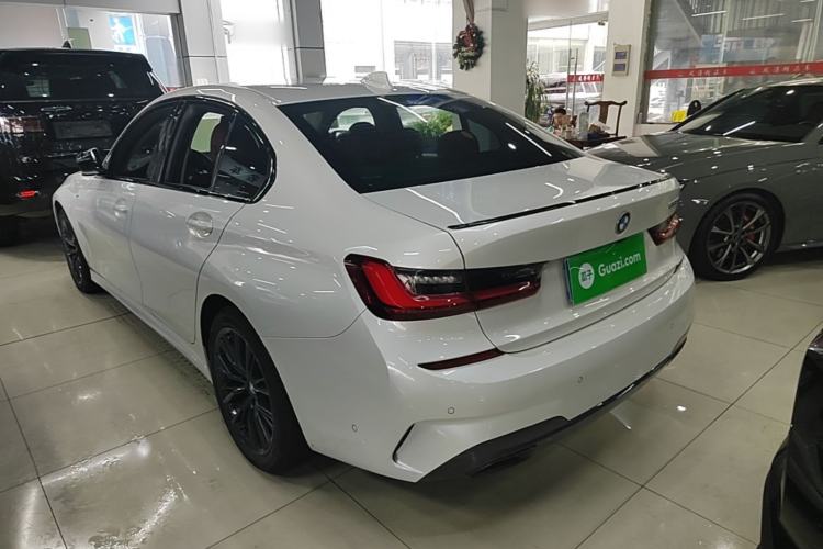 Used BMW 3 Series 2022 330i M Sport Night Edition Rear Left 45 Deg