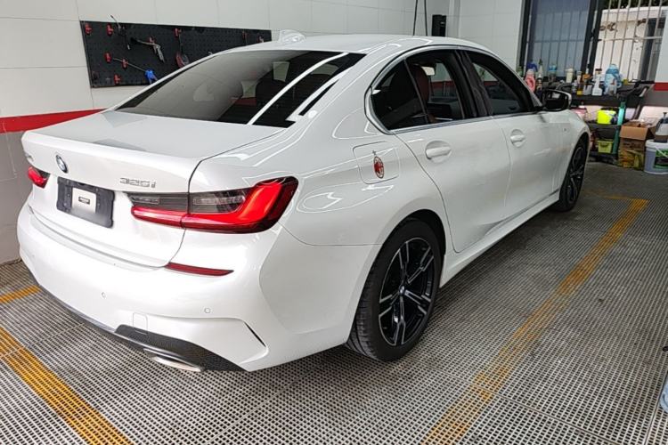 Used BMW 3 Series 2022 Updated 325i M Sport Package Rear Right 45 Deg